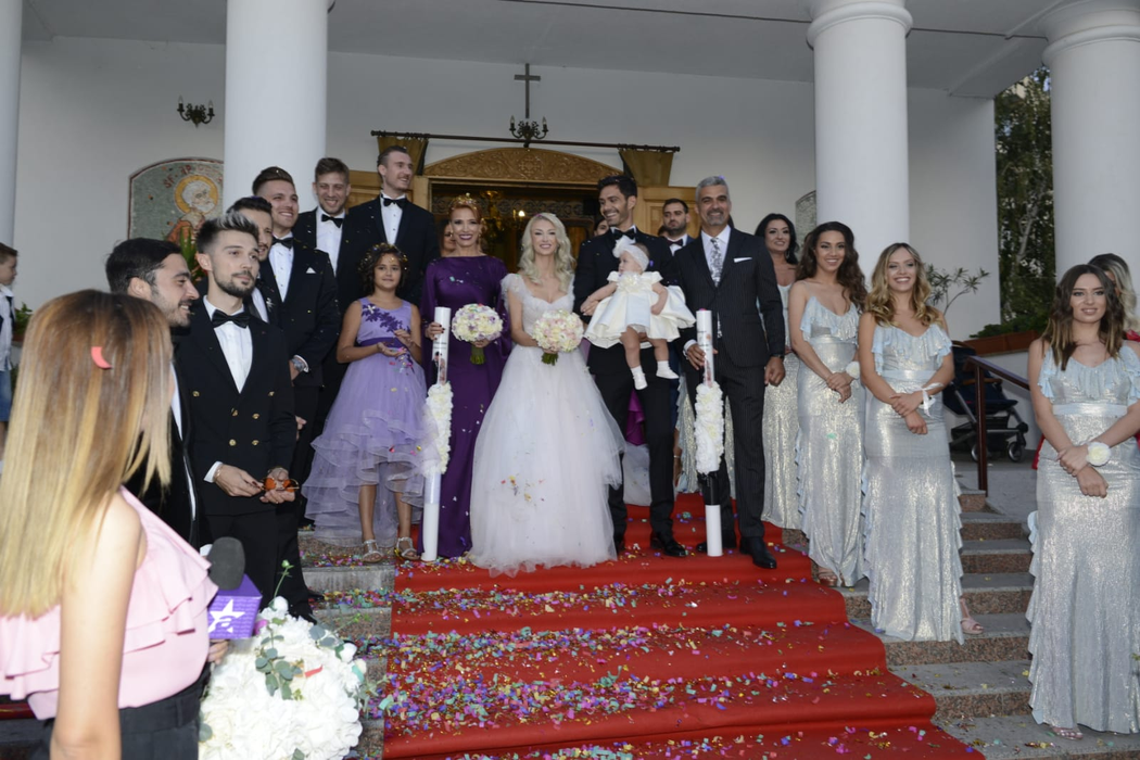 Imagini exclusive | Andreea Bălan și George Burcea s-au căsătorit! Invitați-surpriză la evenimentul toamnei în România!