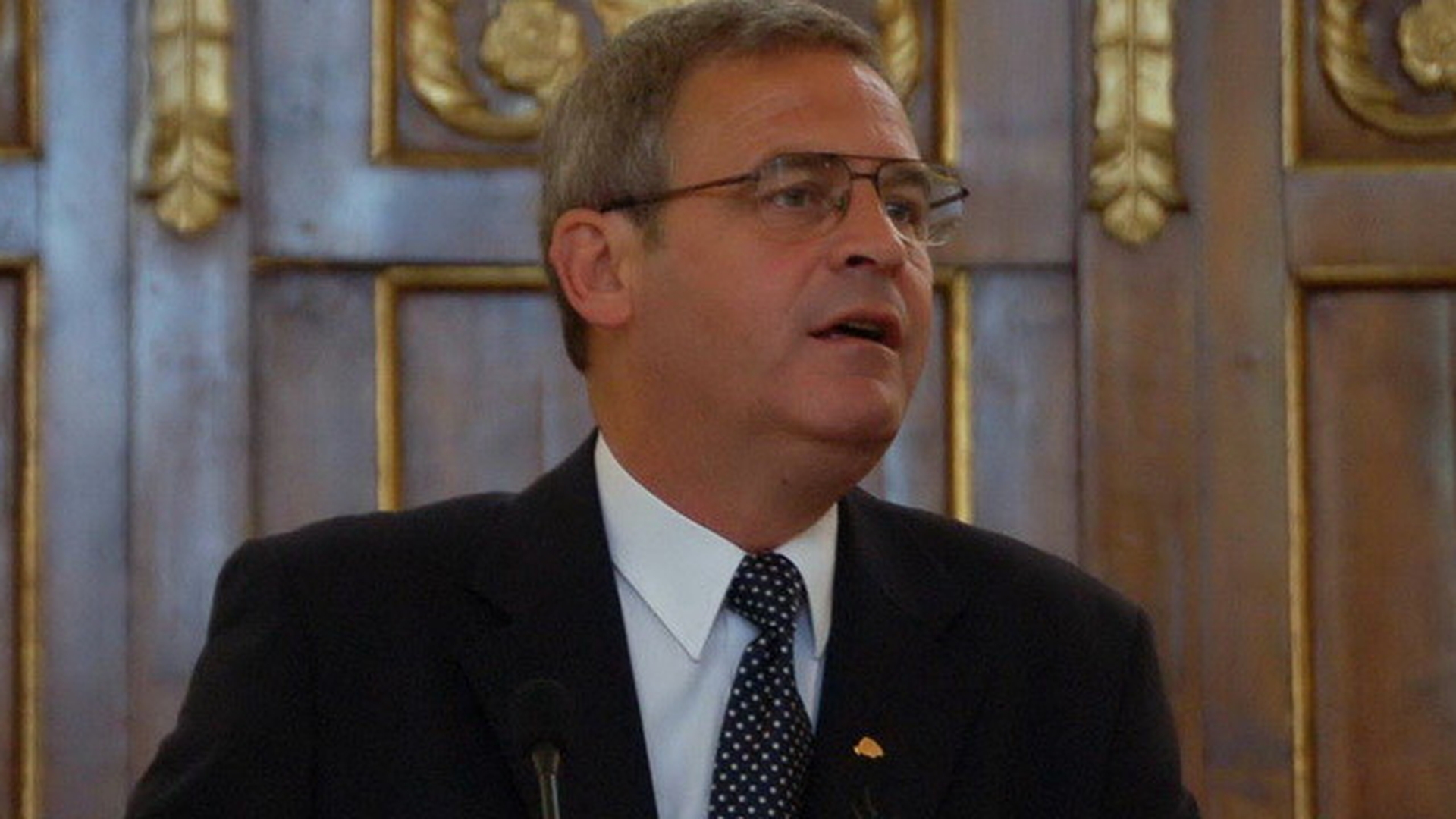 Liber ca pasarea cerului! Cum si-a impartit Laszlo Tokes averea cu fosta sotie