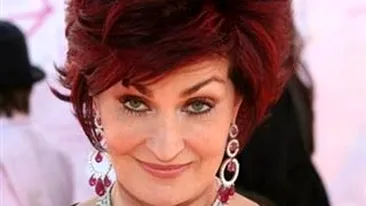 Sharon Osbourne vrea sa isi vanda implanturile mamare!