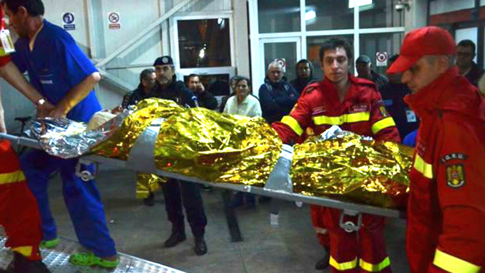 Baietii de la BUG Mafia au prevestit tragedia din Colectiv: "ARD ÎNGERII ÎN SPITALE!"