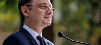 Guvernul Niculescu, cu lista pe masa Parlamentului. Cine sunt cei 19 membri propuși pentru noul Cabinet