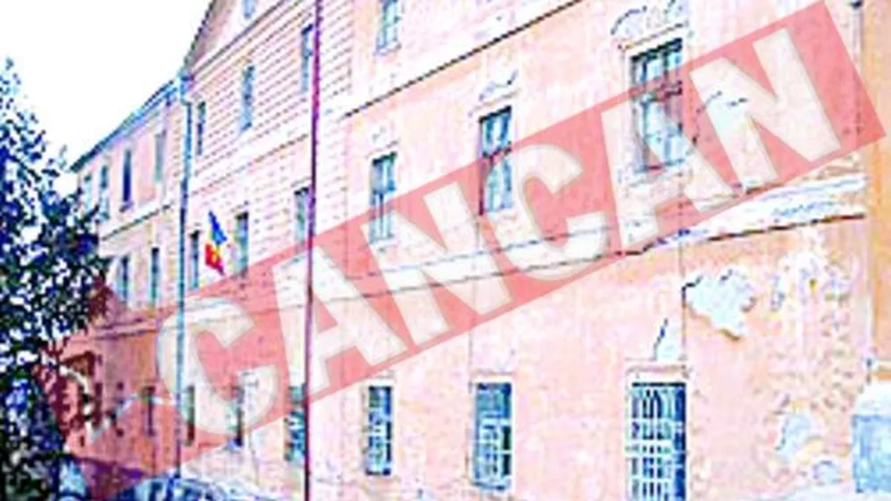 Si-a taiat venele pentru ca se Inchidea Azilul