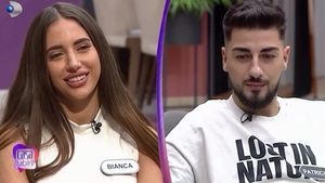 Bianca Giurcă și Patrick, primul sărut în Casa Iubirii! Tânărul și-a declarat sentimentele în fața tuturor: ”Mă simt îndrăgostit. Toată ziua mă uit la ea”