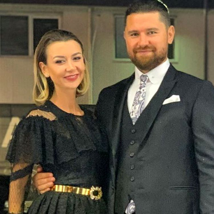Denisa de la Bambi este pregătită să îmbrace din nou rochia de mireasă: ”Îmi doresc o nuntă restrânsă”