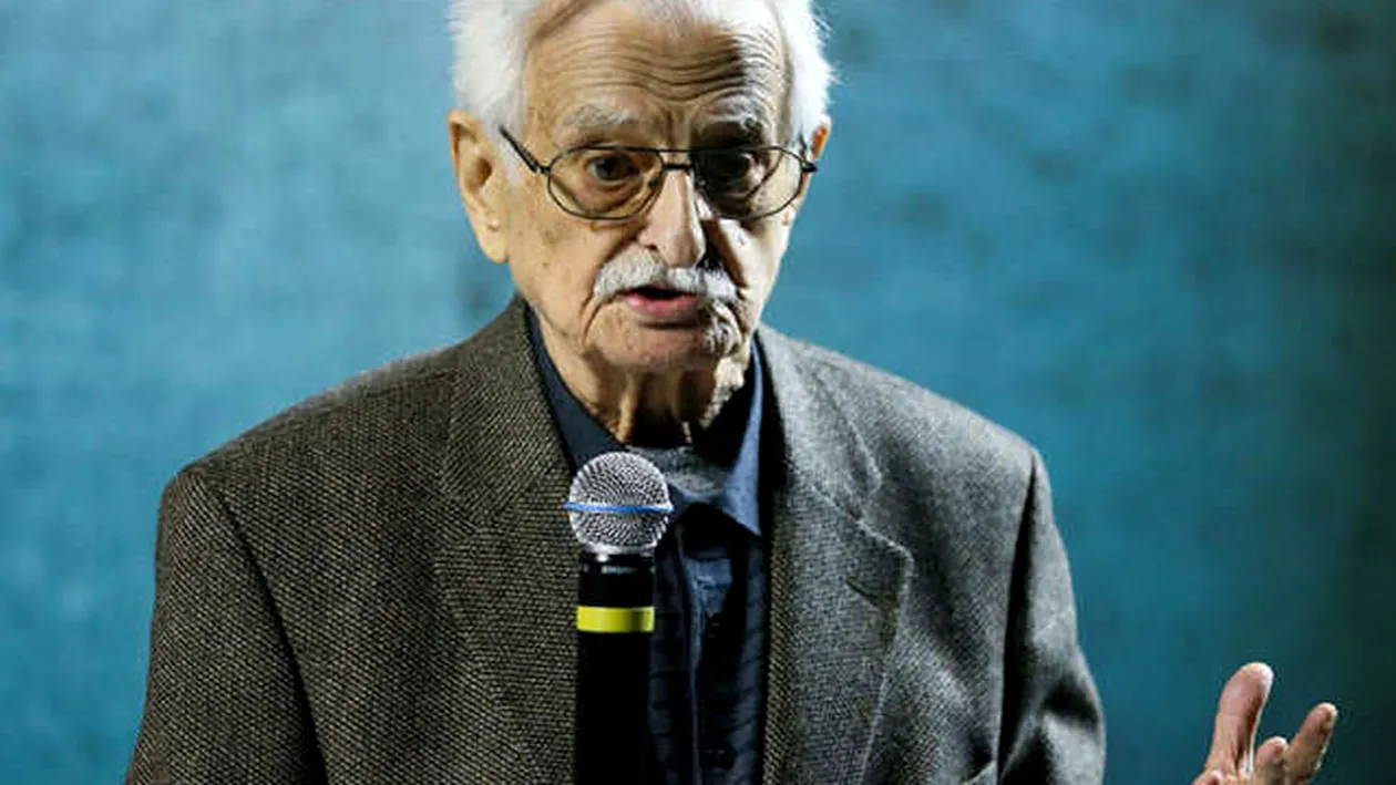 Regizorul Marlen Huţiev, părintele noului val în cinematografia sovietică, a murit la vârsta de 93 de ani