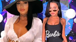 Elena e mică, dar știe ce să facă cu mintea ta. Talia subțire și fundul bombat dau pe spate orice bărbat!