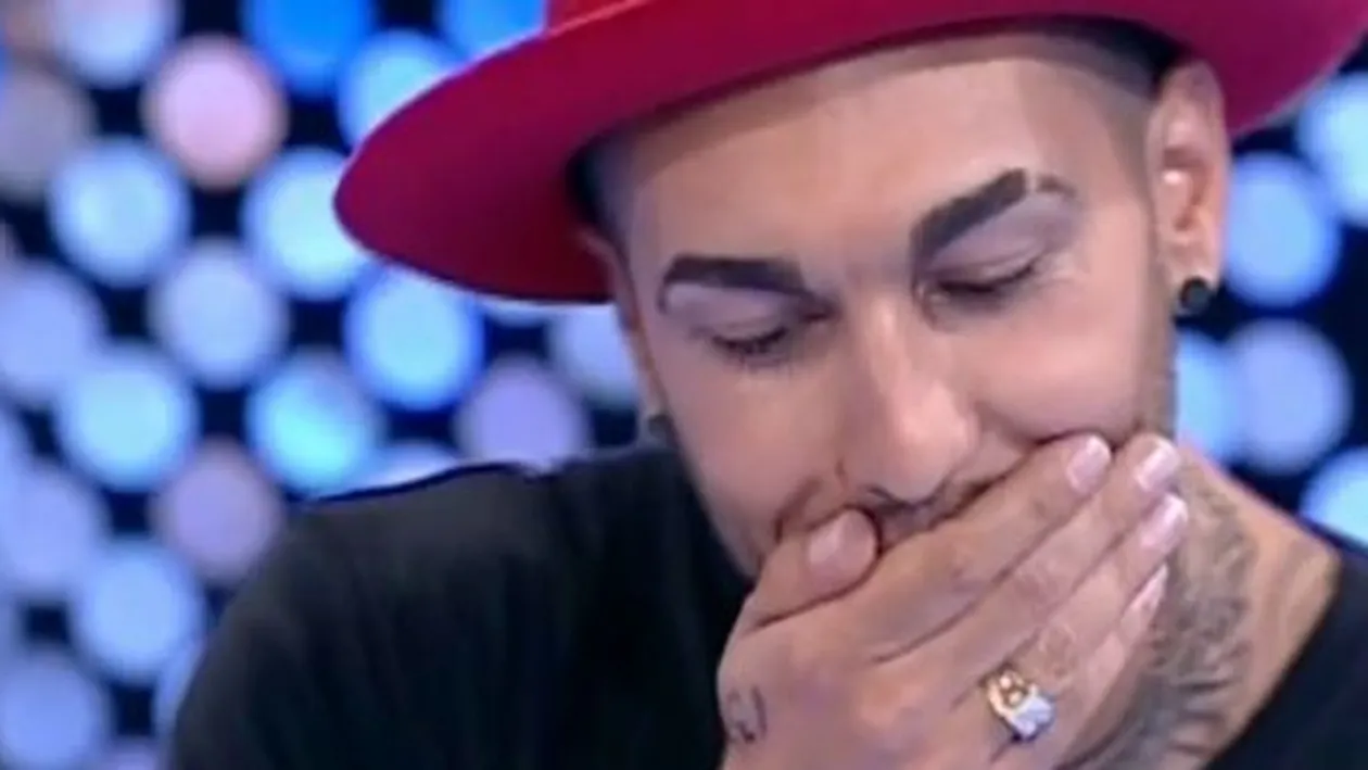 Alex Velea e belea! Ce se spune in showbiz despre secretul din pantalonii iubitului Antoniei!