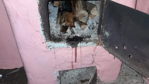 Un bărbat din Teleorman a ajuns la spital cu arsuri, după ce a încercat să aprindă focul în sobă cu benzină