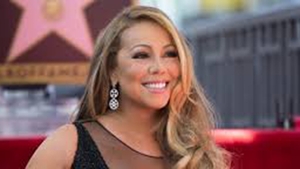 Mariah Carey a pozat in costum de baie, in ZAPADA! Cum mai arata DIVA dupa ce s-a ingrasat si apoi a slabit considerabil!