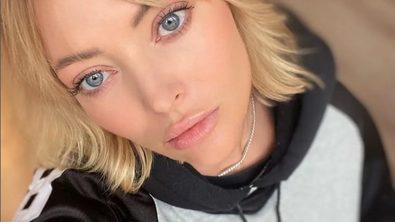 Delia, momente de panică în aeroport. Ce i s-a întâmplat artistei