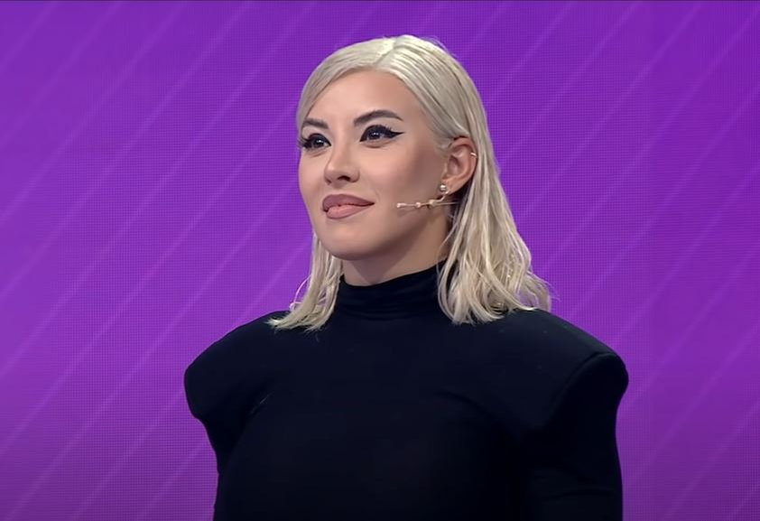 Nicoleta Nucă, despre operațiile estetice: ”Unele femei nu mai arată a ființe umane doar din dorința de a atinge acea «perfecțiune»”