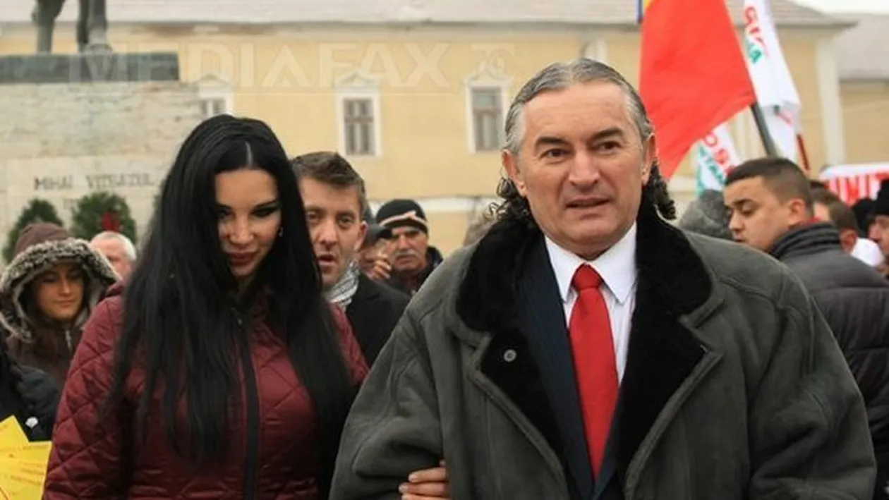 Miron Cozma si Marinela Nitu, 15 ani de la prima intalnire! El i-a scris poezii, ea i-a dedicat un cantec patriotic