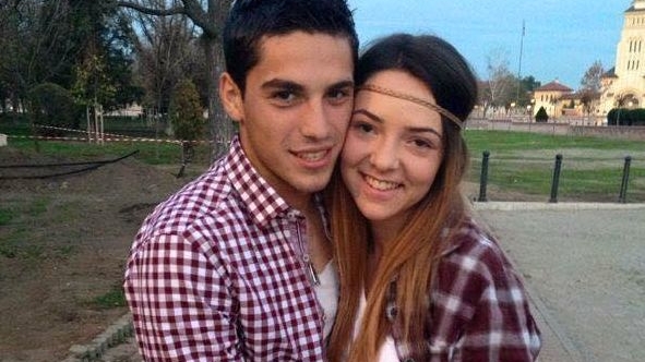  Ea e femeia din spatele succesului lui Nicuşor Stanciu! Cum arată logodnica "eroului" României din meciul cu Spania 