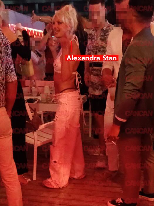 Alexandra Stan a venit în Loft cu prietenii