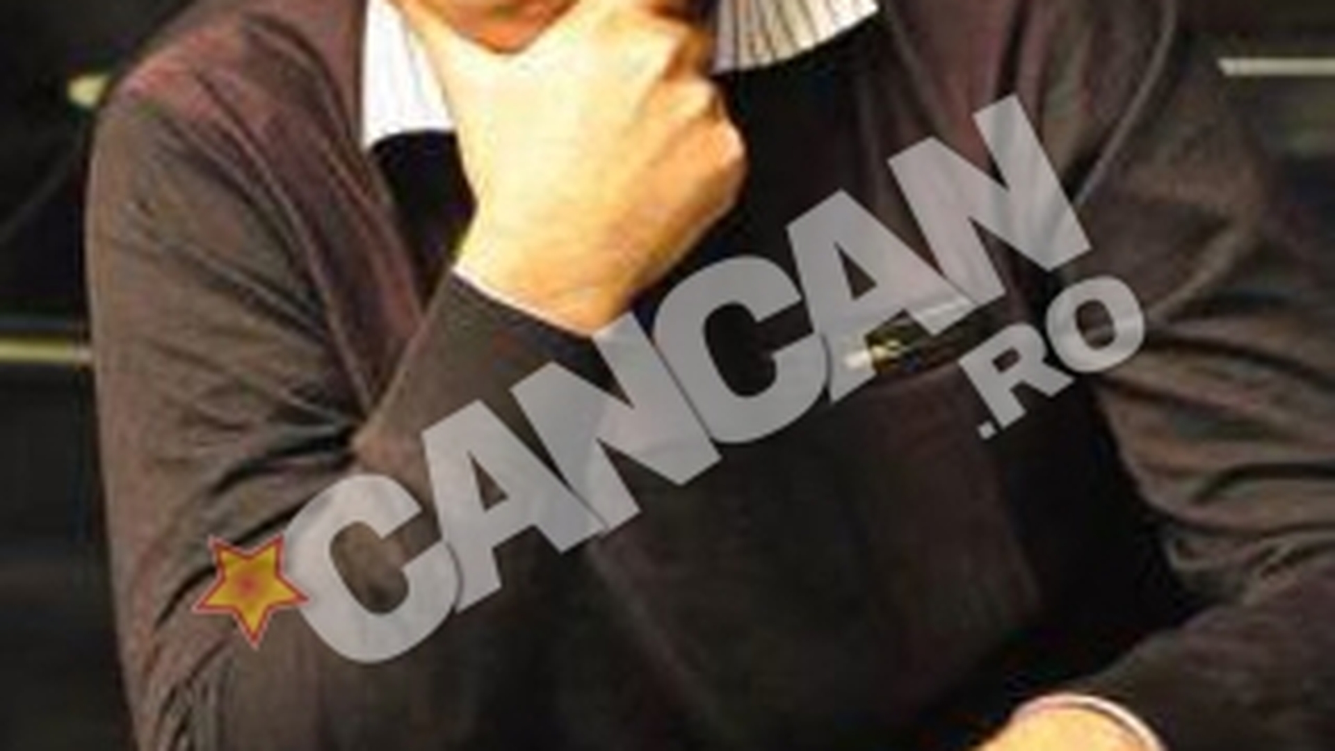 Au poker-ul in sange! Dupa ce Ionel Anton a castigat doua milioane de euro in 2011, fratele lui, Sinel, a jucat cu cinci milioane de euro pe masa!
