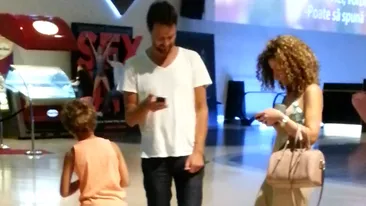 Cum se descurca actorul Andrei Aradits in rol de tatic! Uite cum si-a pus la punct fiul neastamparat!