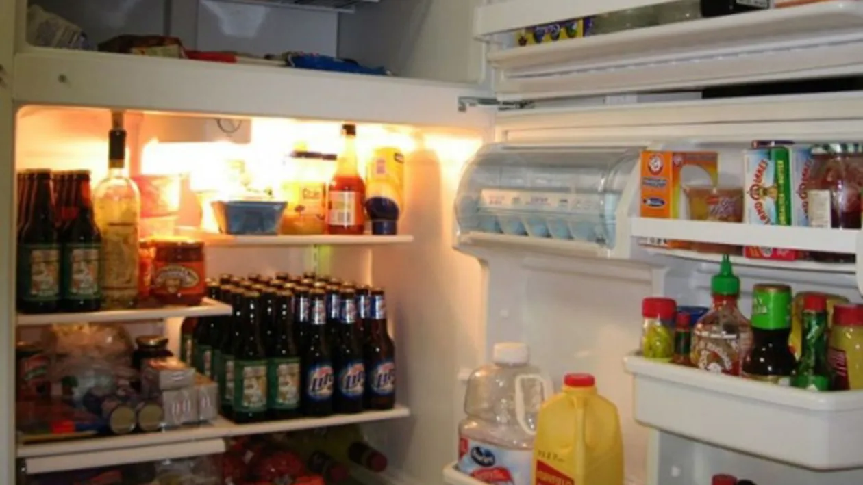 Toti facem greseala asta! Ce alimente NU ar trebui vreodata depozitate in frigider