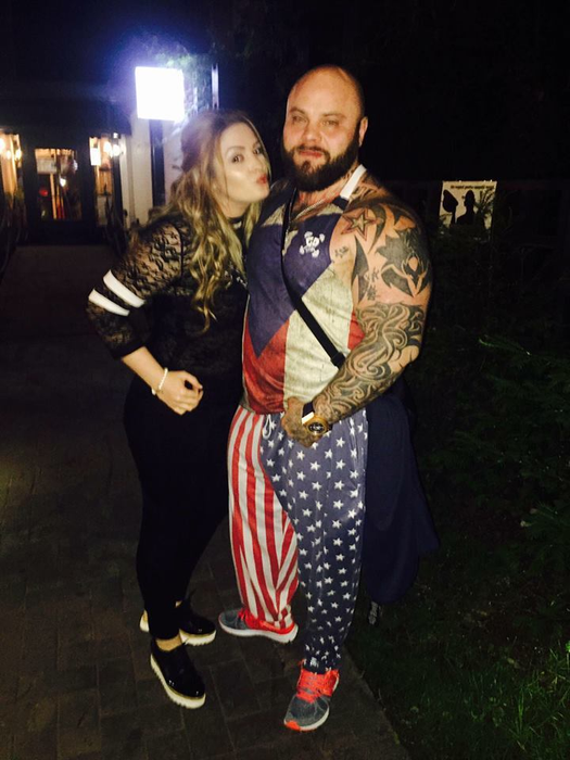 Daniel şi Roxana, soţia acestuia