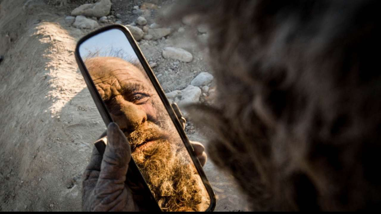 Amou Haji, cel mai murdar bărbat din lume. Foto: Facebook