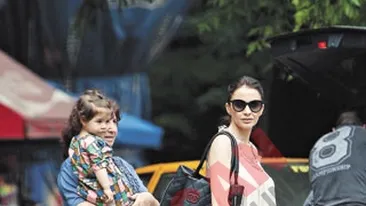 Isi face haine pe comanda intr-un apartament din Bucuresti