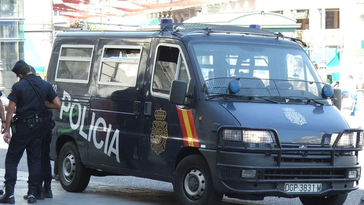 Tragedie! O româncă de 47 de ani, care lucra în Spania, a murit chiar în fața fiului ei