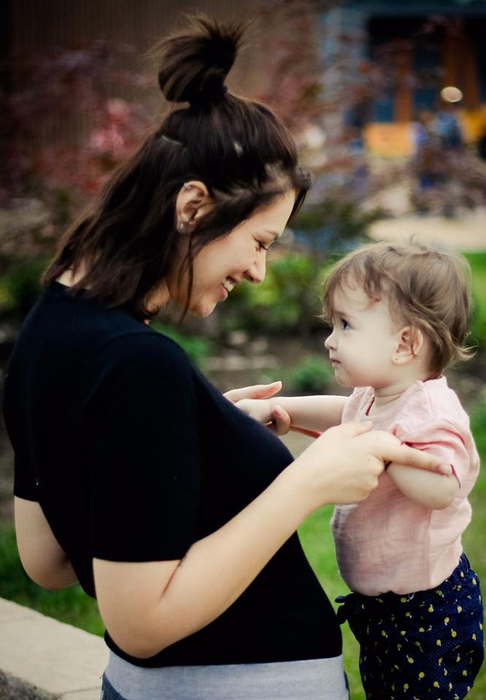 Ce mesaj a primit azi Feli Donose de la mama ei, după ce a dezvăluit cu cine a rămas însărcinată