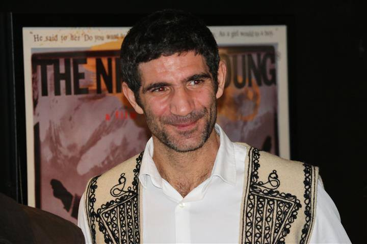 Cuzin Toma este un actor desăvârșit