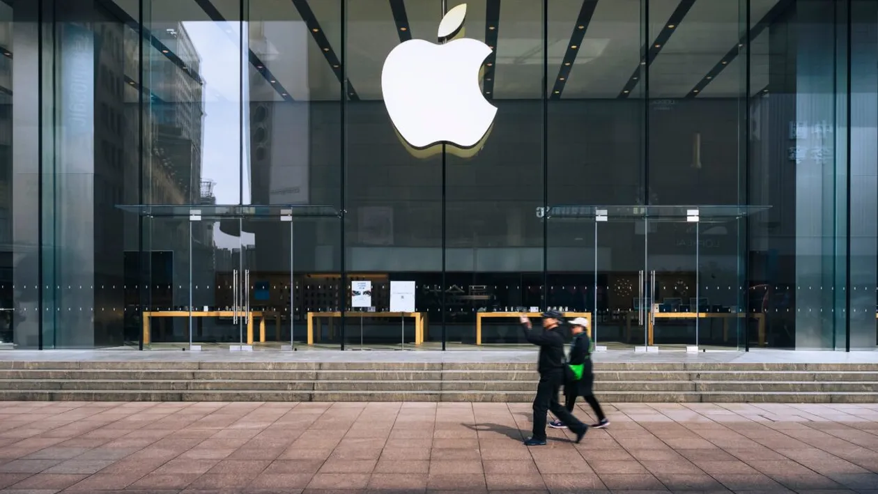 iPhone 17 va fi lansat în curând. Ce modificări a adus Apple telefonului ca să revitalizeze vânzările