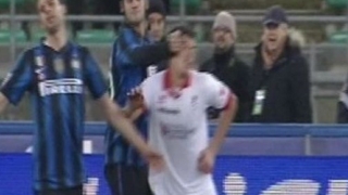 Cristi Chivu: "E greu de explicat, mi-am pierdut luciditatea, vreau sa cer scuze lui Marco Rossi!"