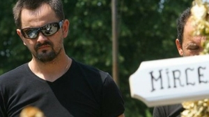 Fratele Mădălinei Manole, distrus de durere! Ce mesaj a transmis la un an de la moartea tatălui său