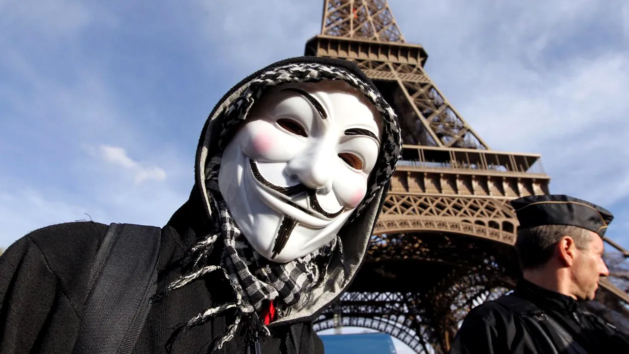 Conturile ISIS de pe Twitter au fost compromise. Hackerii de la Anonymous au raportat deja primele victorii in lupta cu teroristii