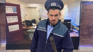 Dragoș Pătraru îi ironizează pe polițiști în debutul noului sezon de la ”Starea Nației”: ”Sunt comisar adjunct major în trupele de elită de la ANTRICOT”