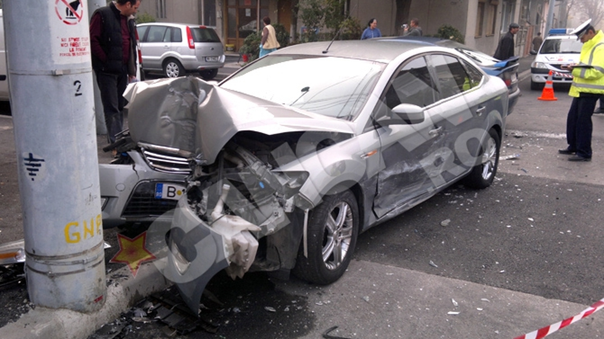 VIDEO Primarul din Turnu Severin, implicat intr-un accident! A ajuns la spital!