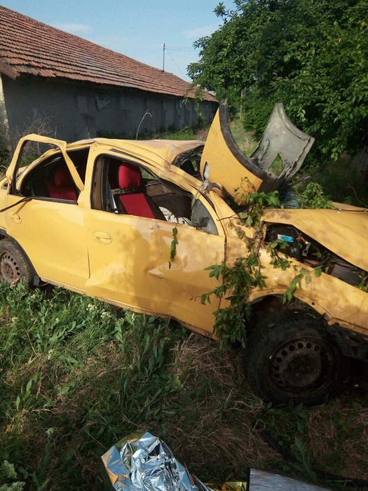 Scandal după tragicul accident rutier din Teleorman, în care și-au pierdut viața trei fete adolescente: „Așa vă trebuie!”