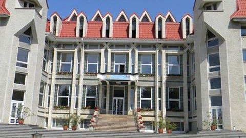 Panică printre viitorii preoți din Iași: 14 internări în spital, într-un timp record. Care e motivul