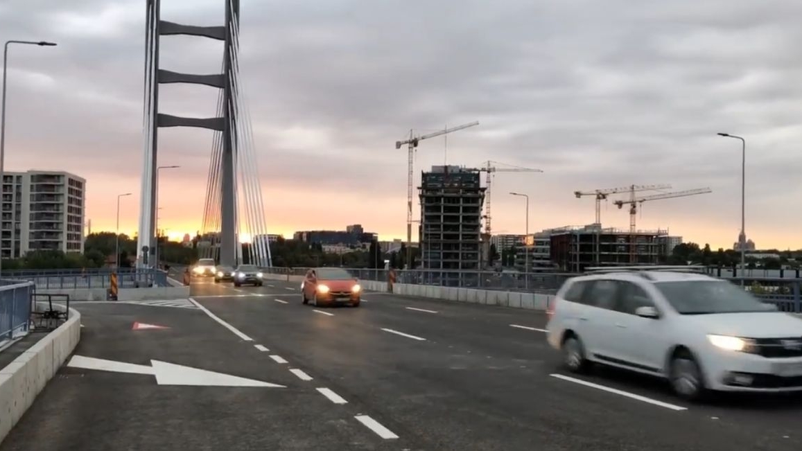 Vești bune pentru locuitorii Capitalei. S-a dat drumul la circulație pe Podul Ciurel