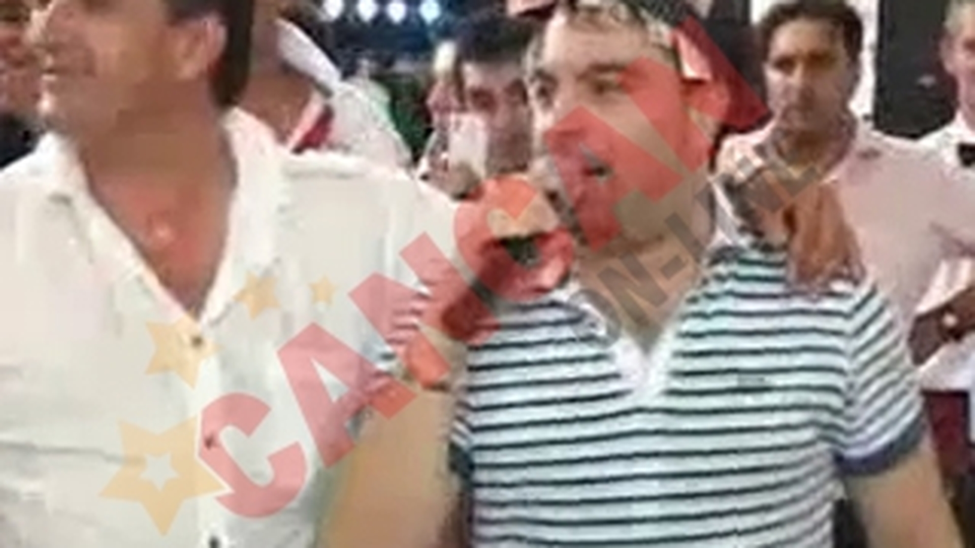 Florin Salam are numai bani in cap! Uite cum au facut caterinca de el cativa smecheri!