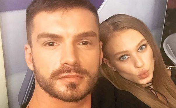 Bogdan şi Gina sunt împreună de trei ani