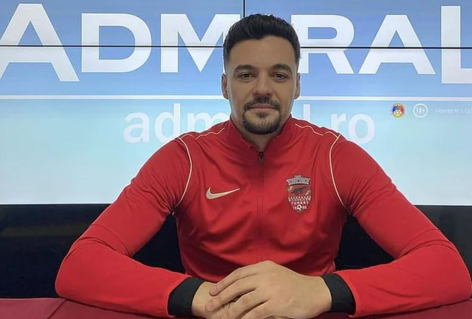 Adrian Petre s-a retras definitiv din fotbal/ sursă foto: social media