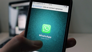 Noua înșelătorie de pe WhatsApp care te lasă fără niciun ban în cont! Avertismentul specialiștilor: ”Mesajele par autentice, vin de la prieteni sau rude”