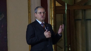 Moment cutremurator la inmormantarea nepoatei lui Dumitru Prunariu! Deasupra capelei a zburat...