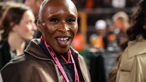 Cynthia Erivo scrie istorie în actorie! Actrița a atins o performanță uriașă la Globurile de Aur