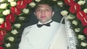 Cutremurător! Copiii lui Nae Nicolae nu stiu nici acum că tatăl lor a murit! Sunt tinuti fără telefon si fără internet