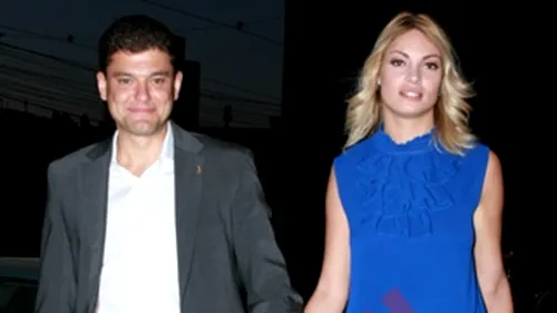 Cristian Boureanu si Valentina Pelinel au vandut la o licitatie caritabila o poza semnata de Basescu