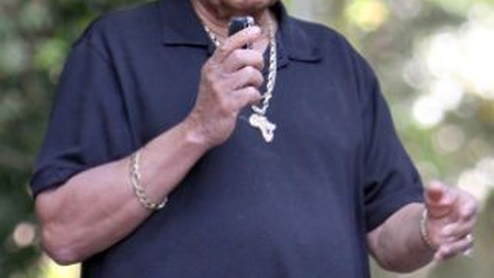 Joe Jackson: "L-am batut pe Michael cand era mic ca sa nu ajuga gangster!"
