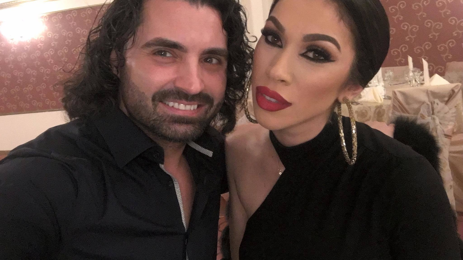 Soţia lui PEPE şi-a sărbătorit ziua de naştere, iar artistul a făcut publică imaginea! Cum a apărut îmbrăcată RALUCA