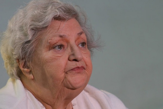 Draga Olteanu Matei, internată de urgență la spital!