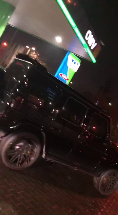 Dani Olăroiu a zăpăcit Bucureștiul cu noul Brabus de 350.000 €!