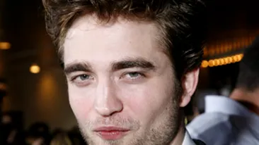 Robert Pattinson a fost desemnat cel mai sexy barbat de pe planeta!