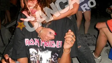 Fosta sotie a lui Miron Cozma s-a distrat printre adolescenti in Vama Veche. Vezi cum si-a facut de cap Monica Ionescu!